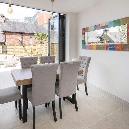 Townhouse By Harrogate Serviced Apartments Екстериор снимка