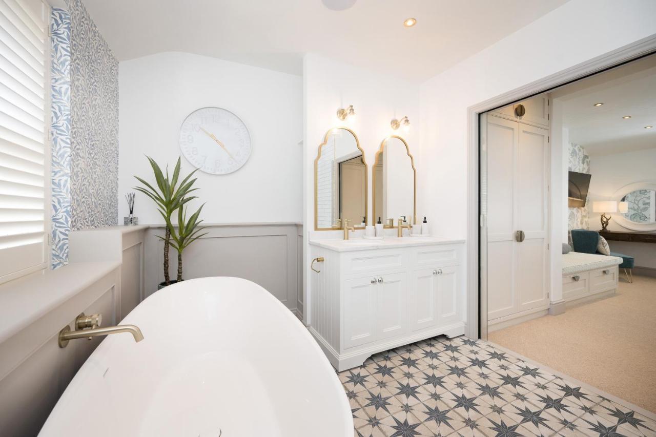 Townhouse By Harrogate Serviced Apartments Екстериор снимка