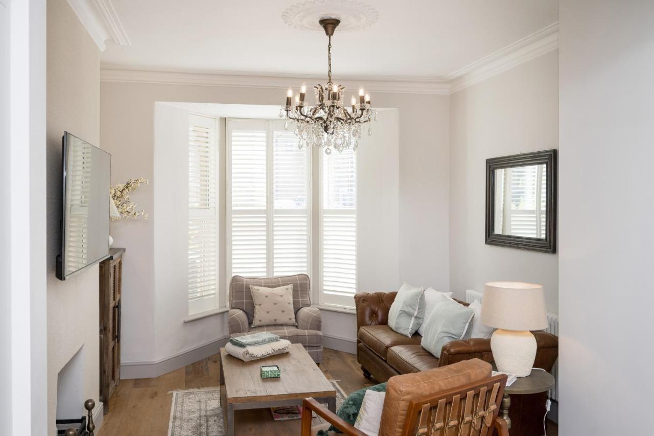 Townhouse By Harrogate Serviced Apartments Екстериор снимка